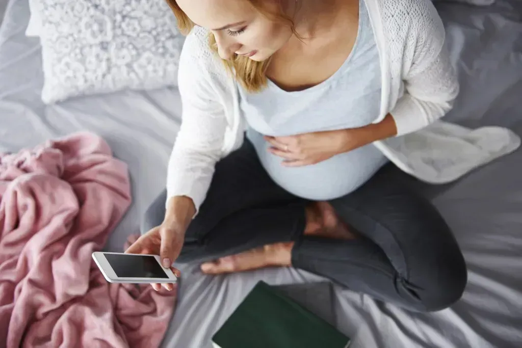 best-fertility-tracking-apps-2025-belle-health